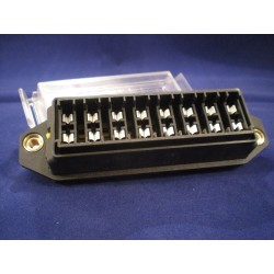 boite à fusibles standard - connection dessous - 8 voies